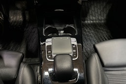 harmaa Mercedes-Benz A 2019 kuva 22.