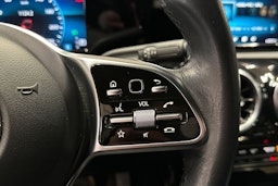 harmaa Mercedes-Benz A 2019 kuva 25.