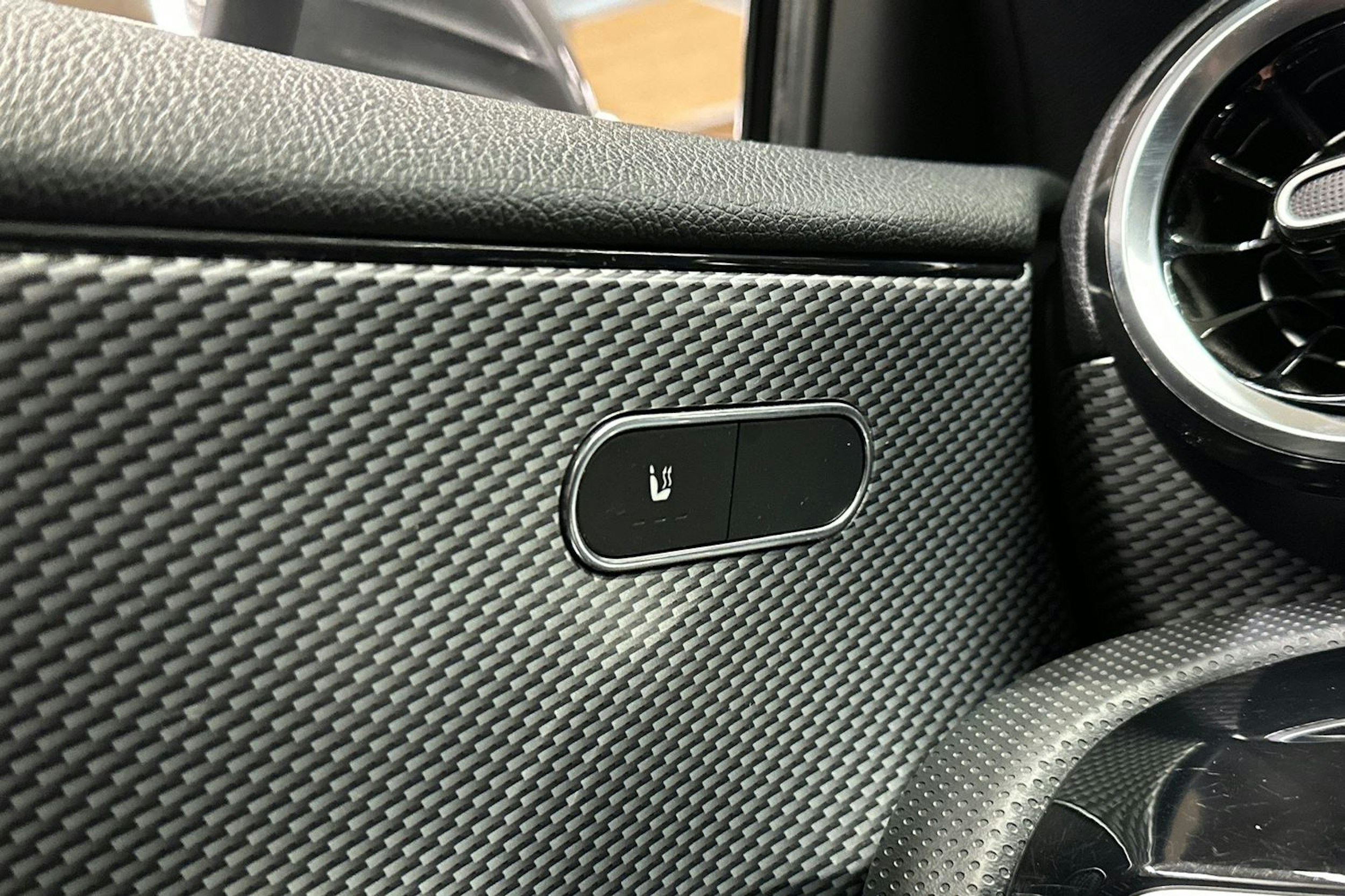 harmaa Mercedes-Benz A 2019 kuva 27.