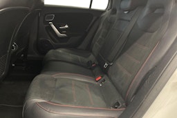 Valkoinen Mercedes-Benz A 2019 kuva 10.
