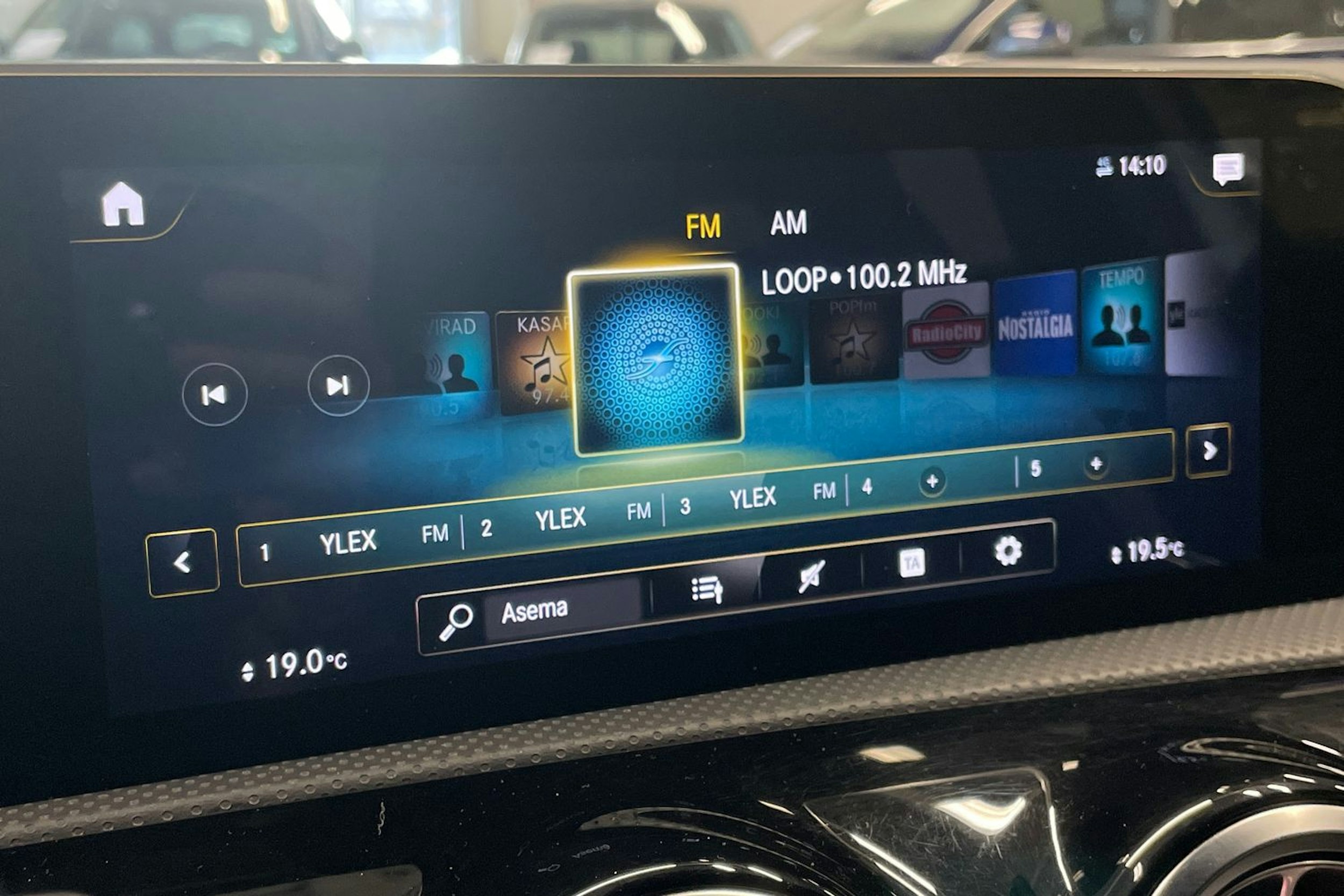 Valkoinen Mercedes-Benz A 2019 kuva 20.