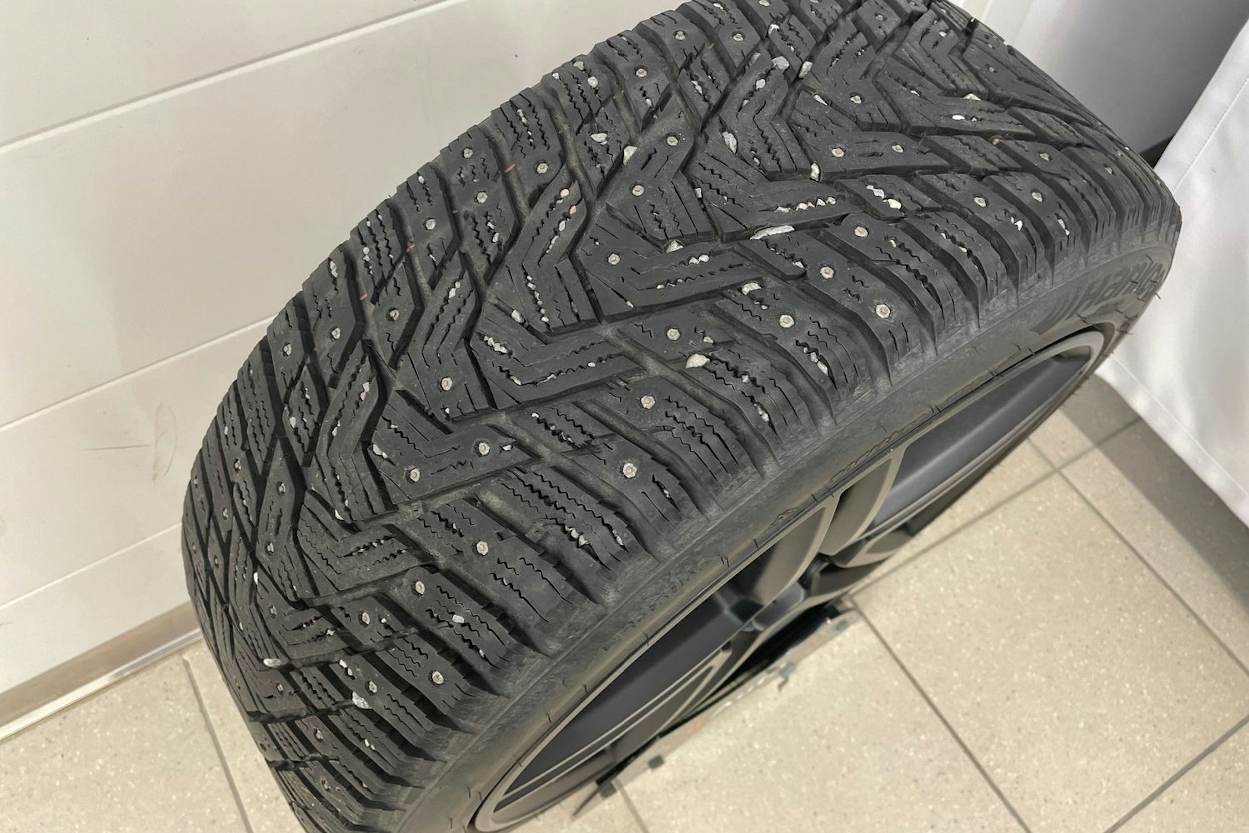 Valkoinen Mercedes-Benz A 2019 kuva 28.