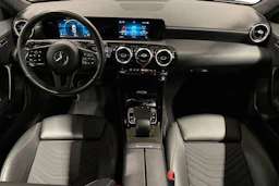 sininen Mercedes-Benz A 2019 kuva 7.