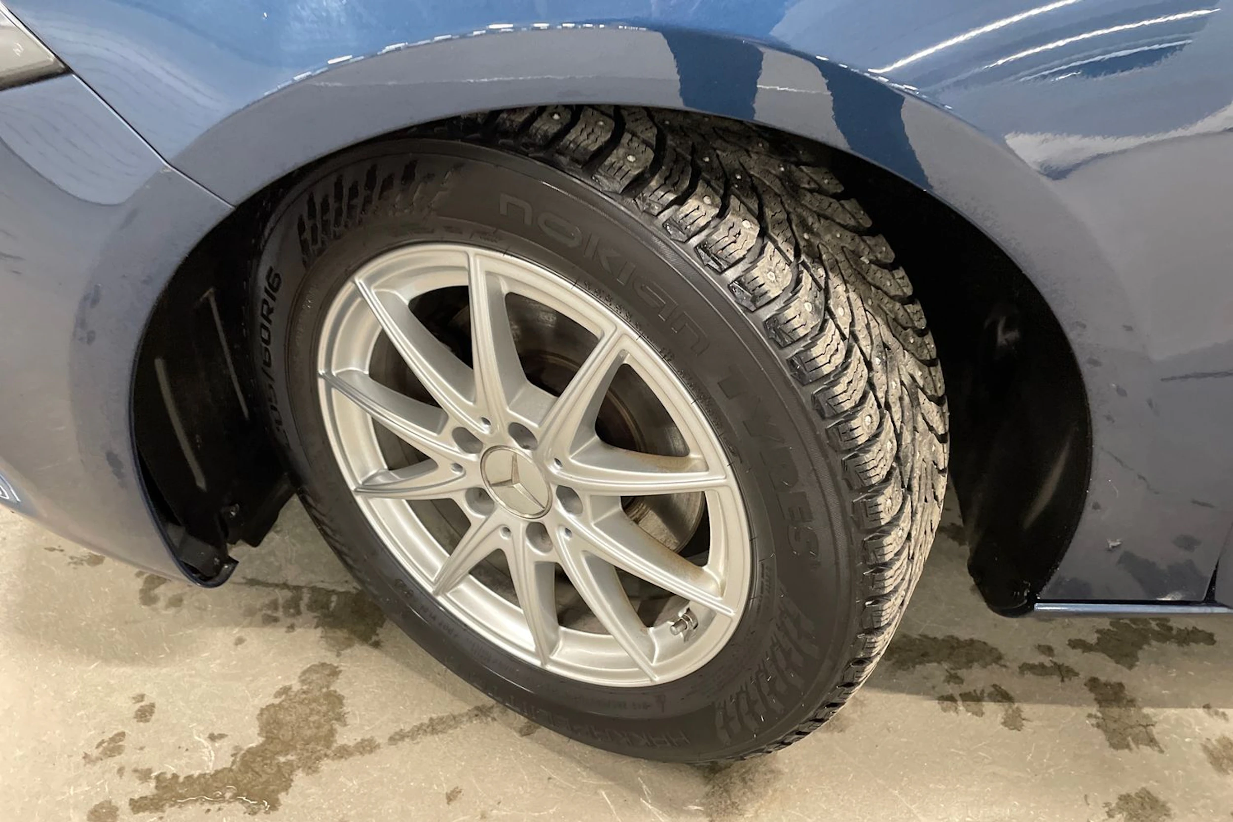 sininen Mercedes-Benz A 2019 kuva 10.