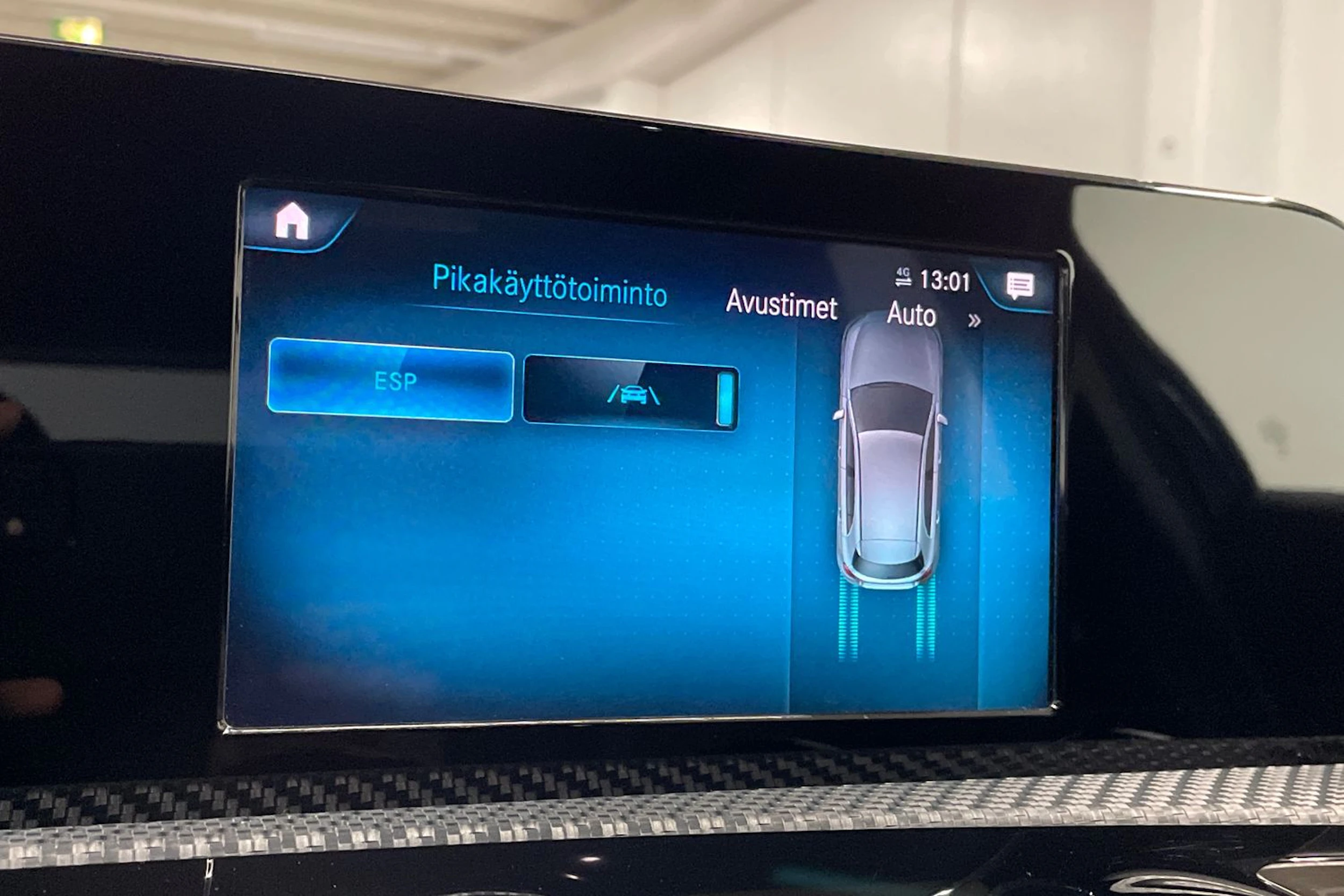 sininen Mercedes-Benz A 2019 kuva 16.