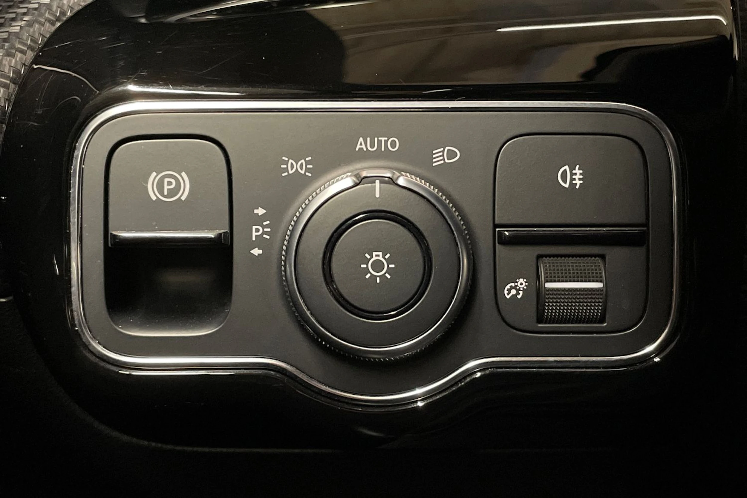 sininen Mercedes-Benz A 2019 kuva 20.