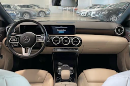 valkoinen Mercedes-Benz A 2019 kuva 11.