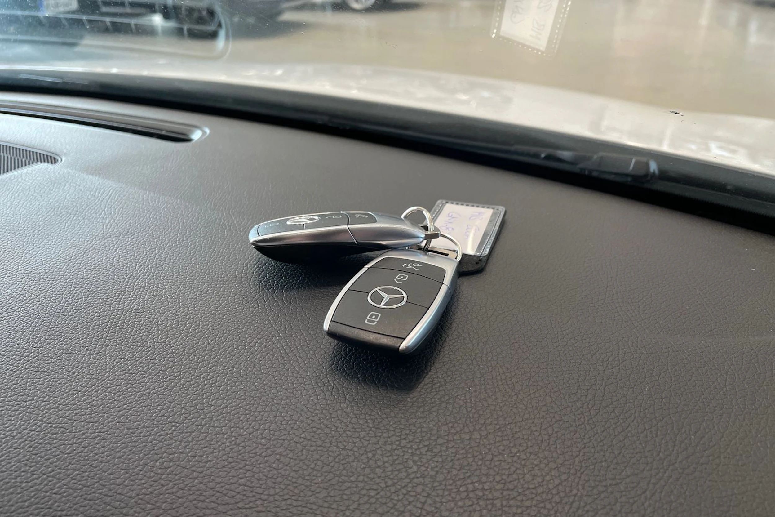 valkoinen Mercedes-Benz A 2019 kuva 35.