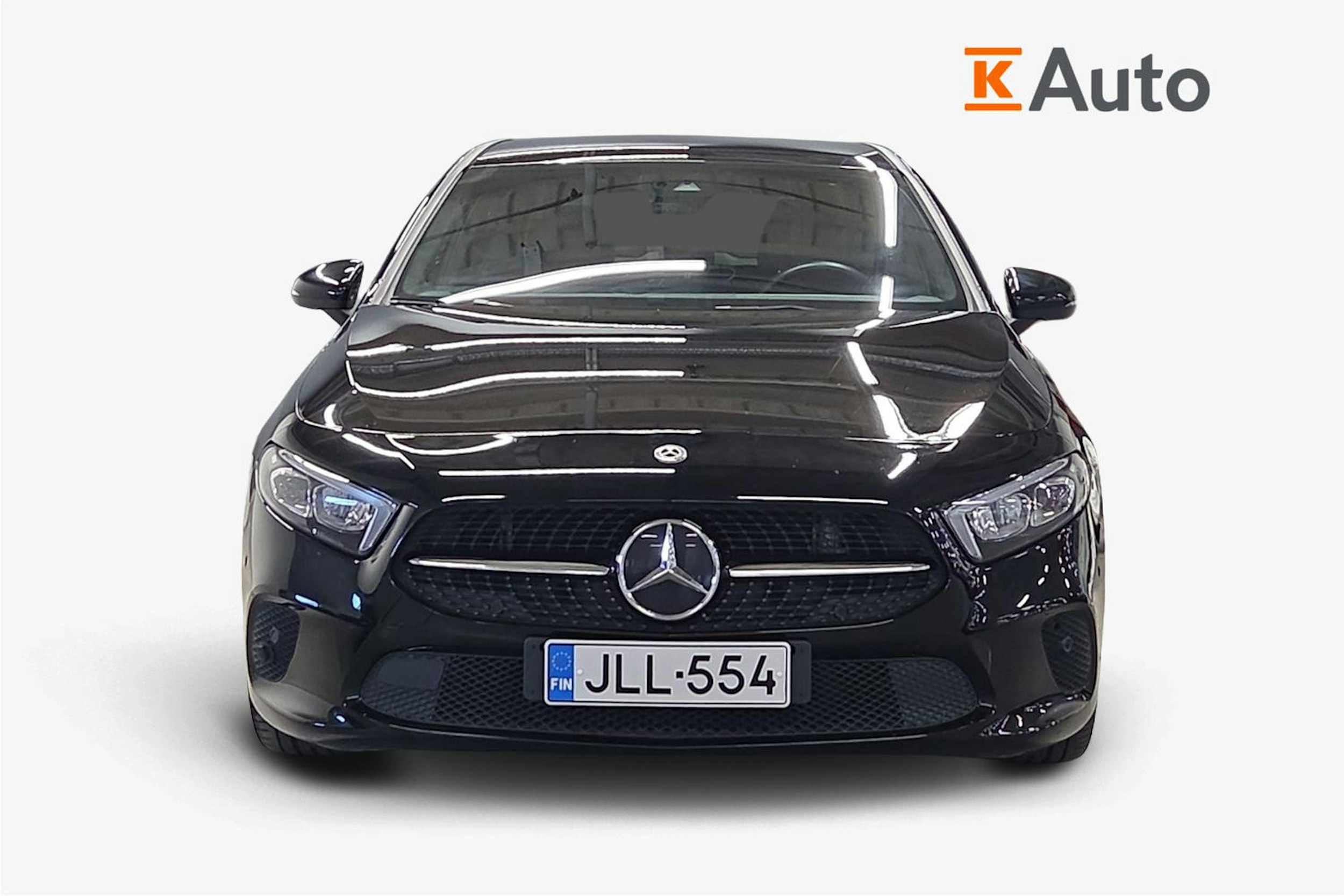 Musta Mercedes-Benz A 2019 kuva 4.