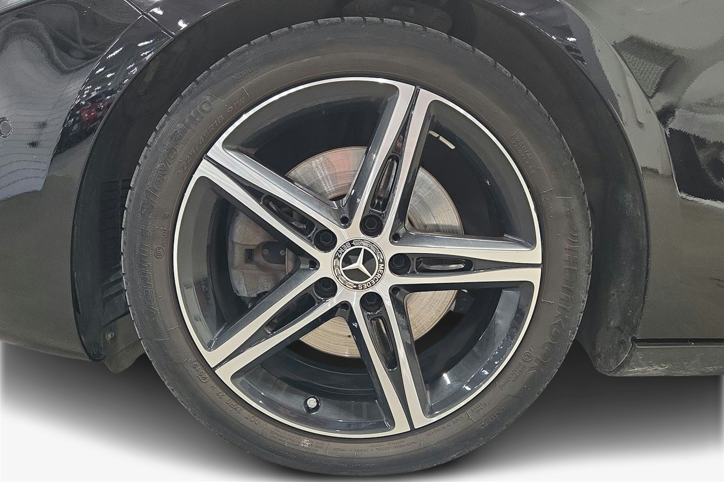 Musta Mercedes-Benz A 2019 kuva 9.