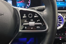 Musta Mercedes-Benz A 2019 kuva 14.