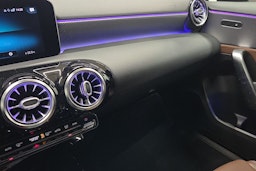 Musta Mercedes-Benz A 2019 kuva 21.