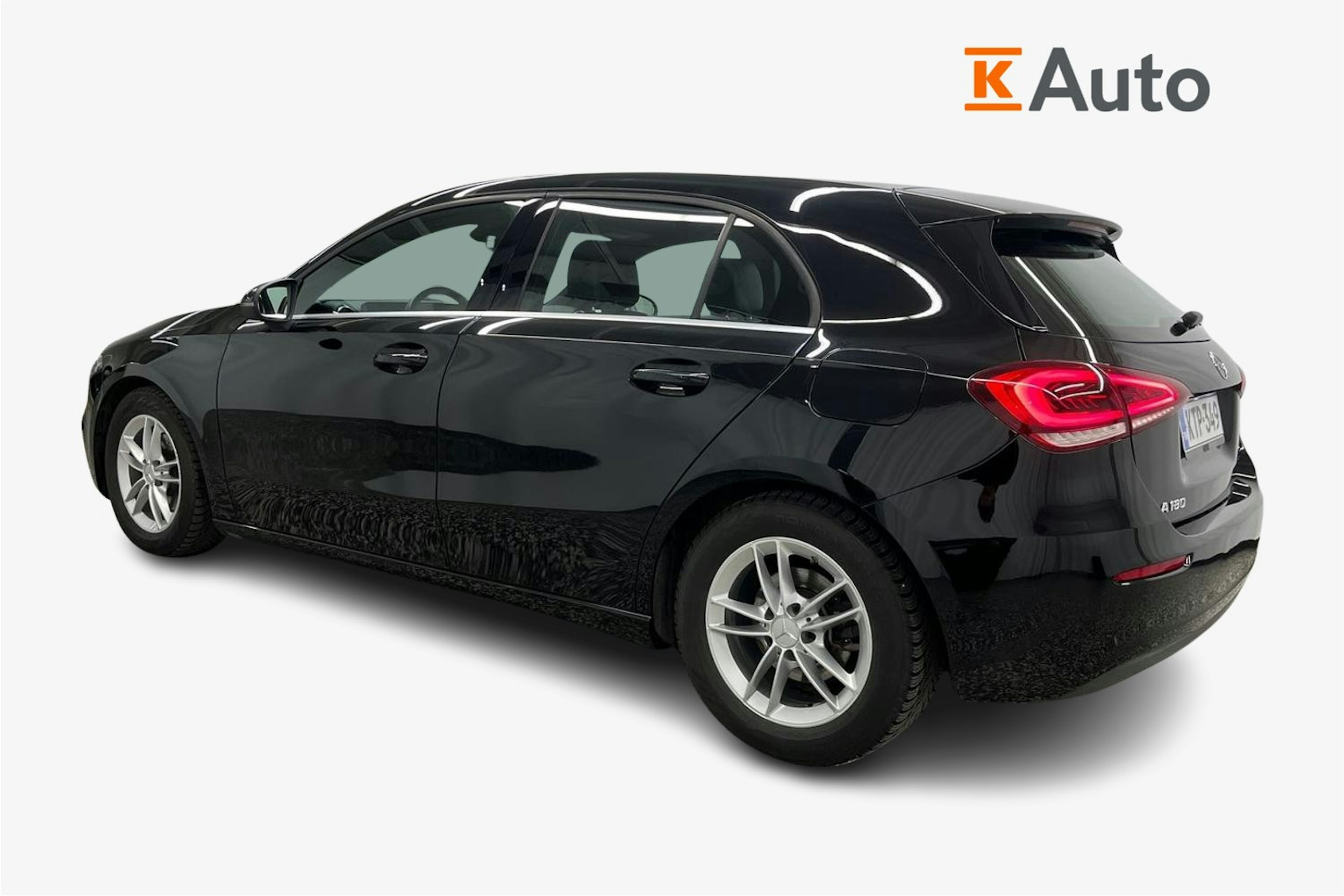 musta Mercedes-Benz A 2019 kuva 2.