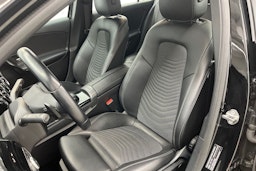 musta Mercedes-Benz A 2019 kuva 20.