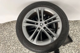 musta Mercedes-Benz A 2019 kuva 22.