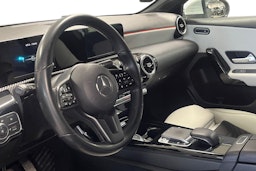 Valkoinen Mercedes-Benz A 2019 kuva 6.