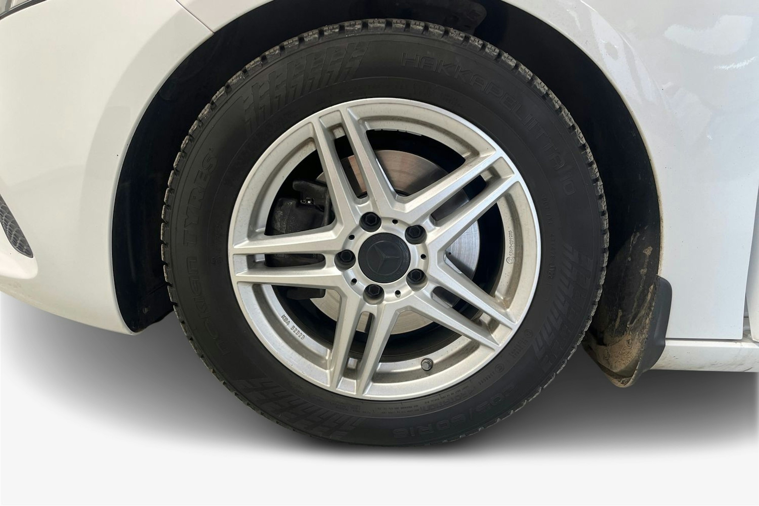 Valkoinen Mercedes-Benz A 2019 kuva 9.