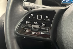 Valkoinen Mercedes-Benz A 2019 kuva 16.