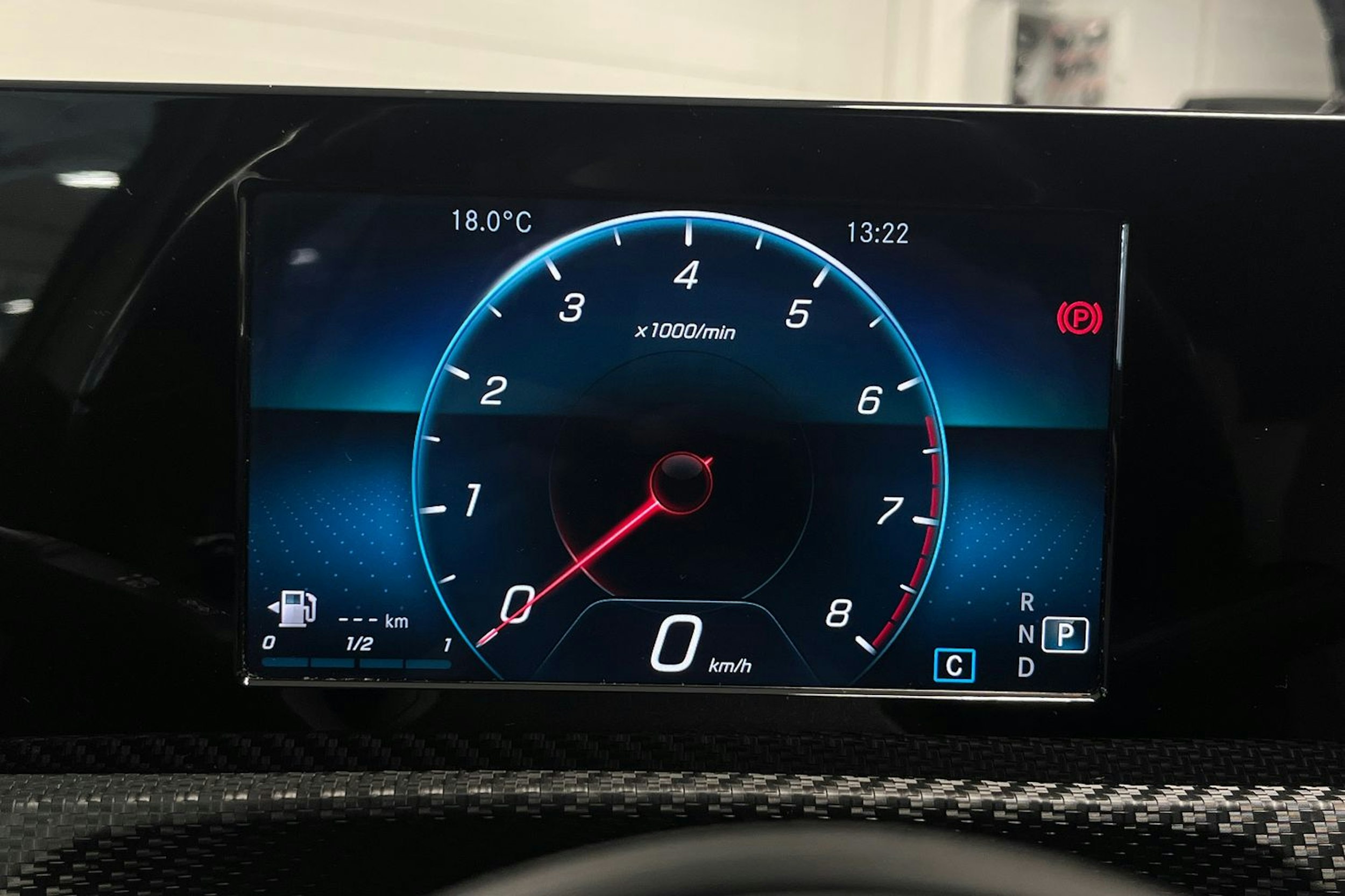 Valkoinen Mercedes-Benz A 2019 kuva 17.