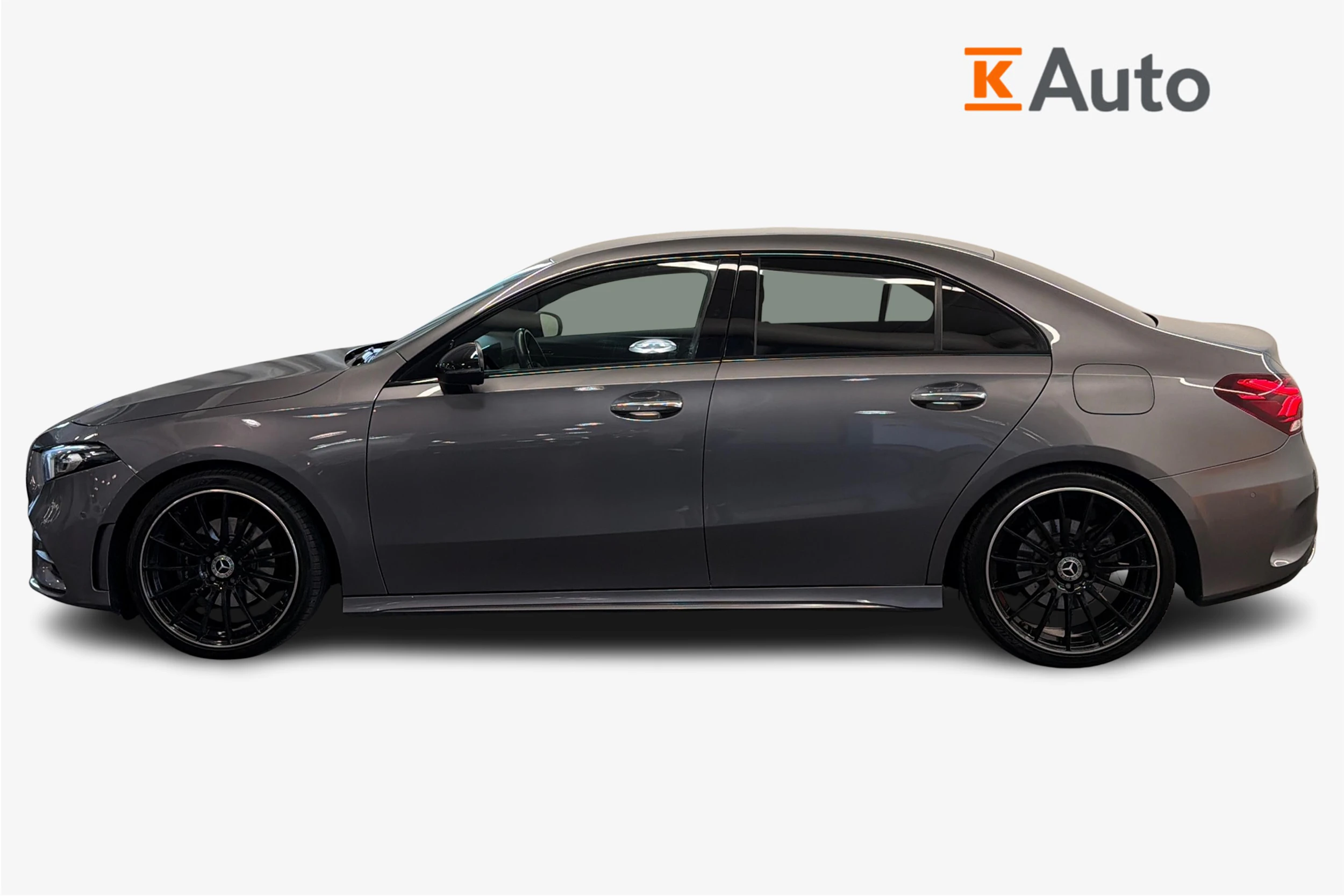 harmaa Mercedes-Benz A 2019 kuva 7.