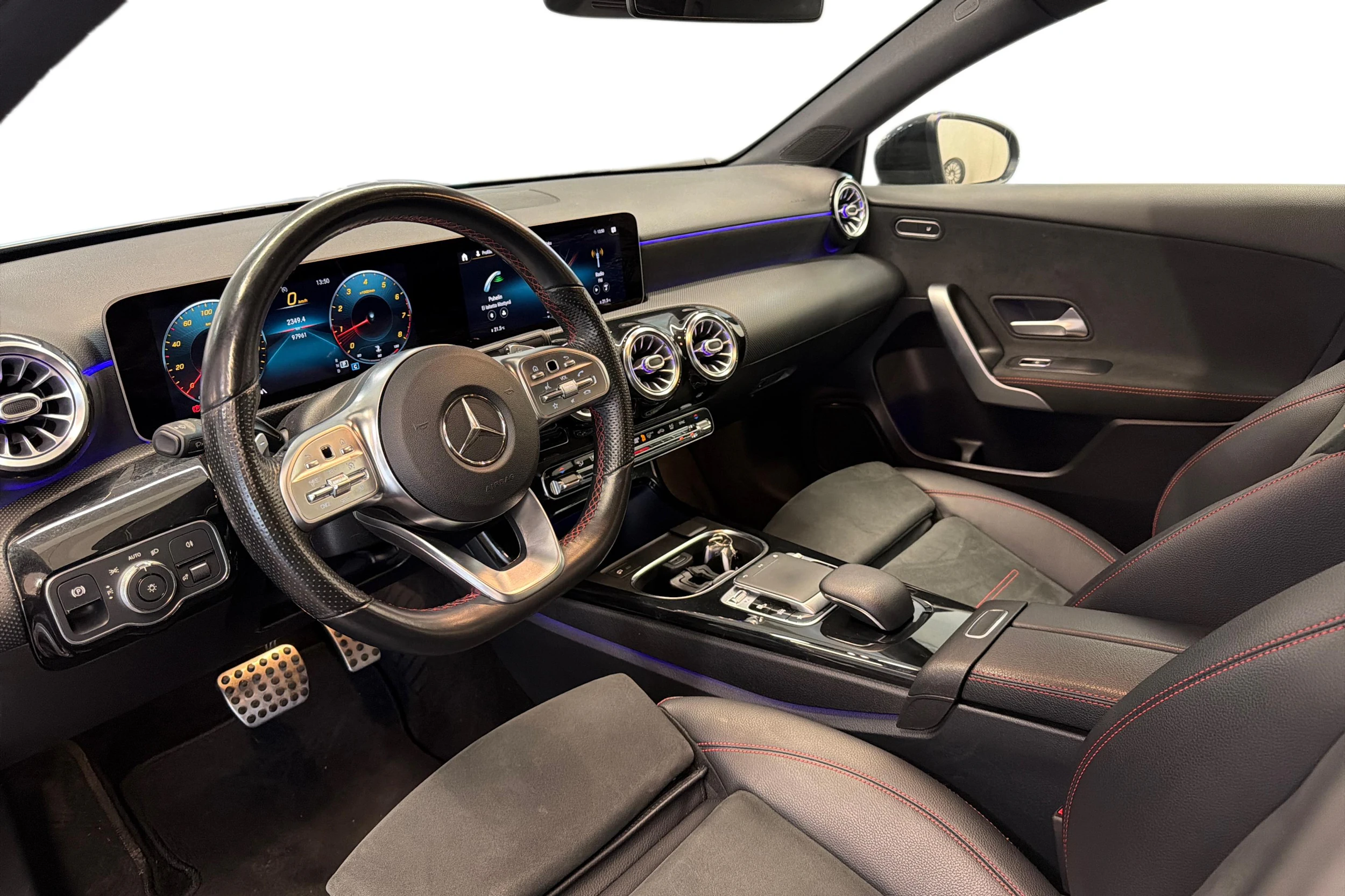 harmaa Mercedes-Benz A 2019 kuva 8.