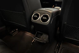 harmaa Mercedes-Benz A 2019 kuva 18.