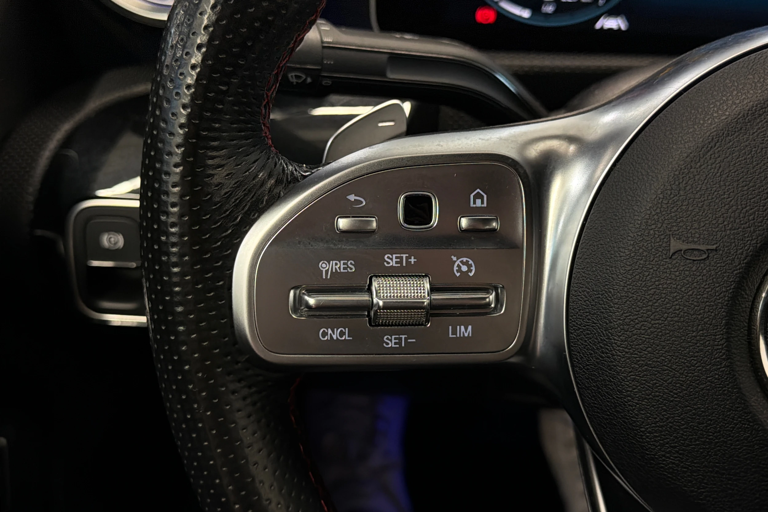 harmaa Mercedes-Benz A 2019 kuva 20.