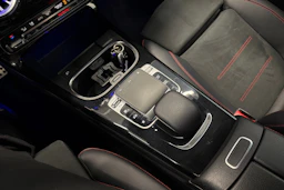 harmaa Mercedes-Benz A 2019 kuva 25.