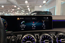 harmaa Mercedes-Benz A 2019 kuva 27.