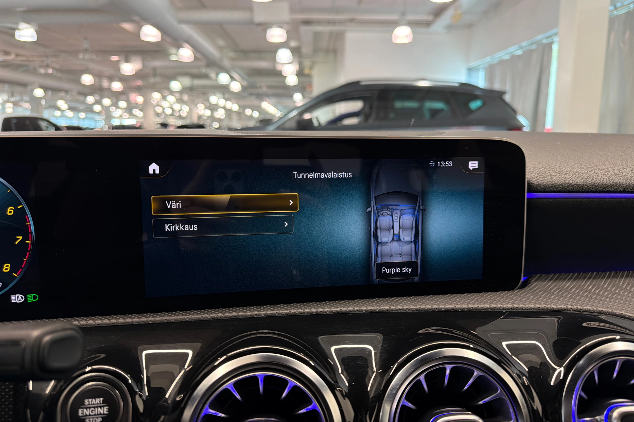 harmaa Mercedes-Benz A 2019 kuva 30.