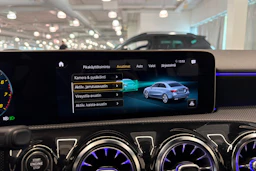harmaa Mercedes-Benz A 2019 kuva 31.