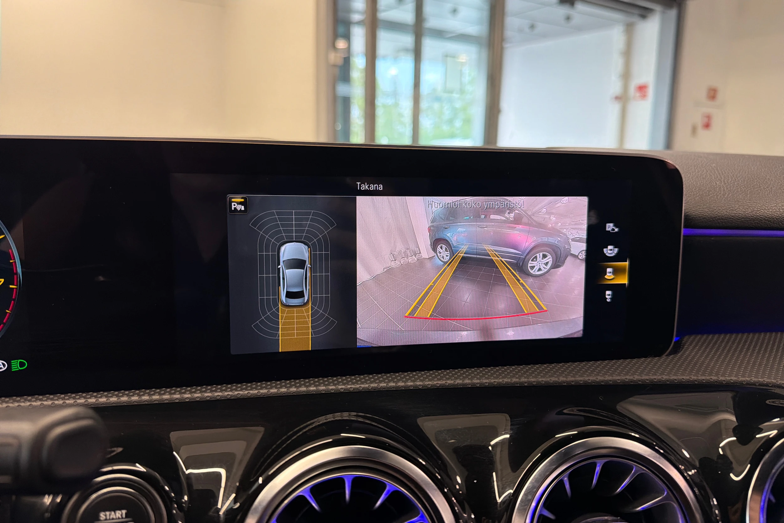 harmaa Mercedes-Benz A 2019 kuva 33.