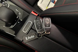 harmaa Mercedes-Benz A 2019 kuva 34.