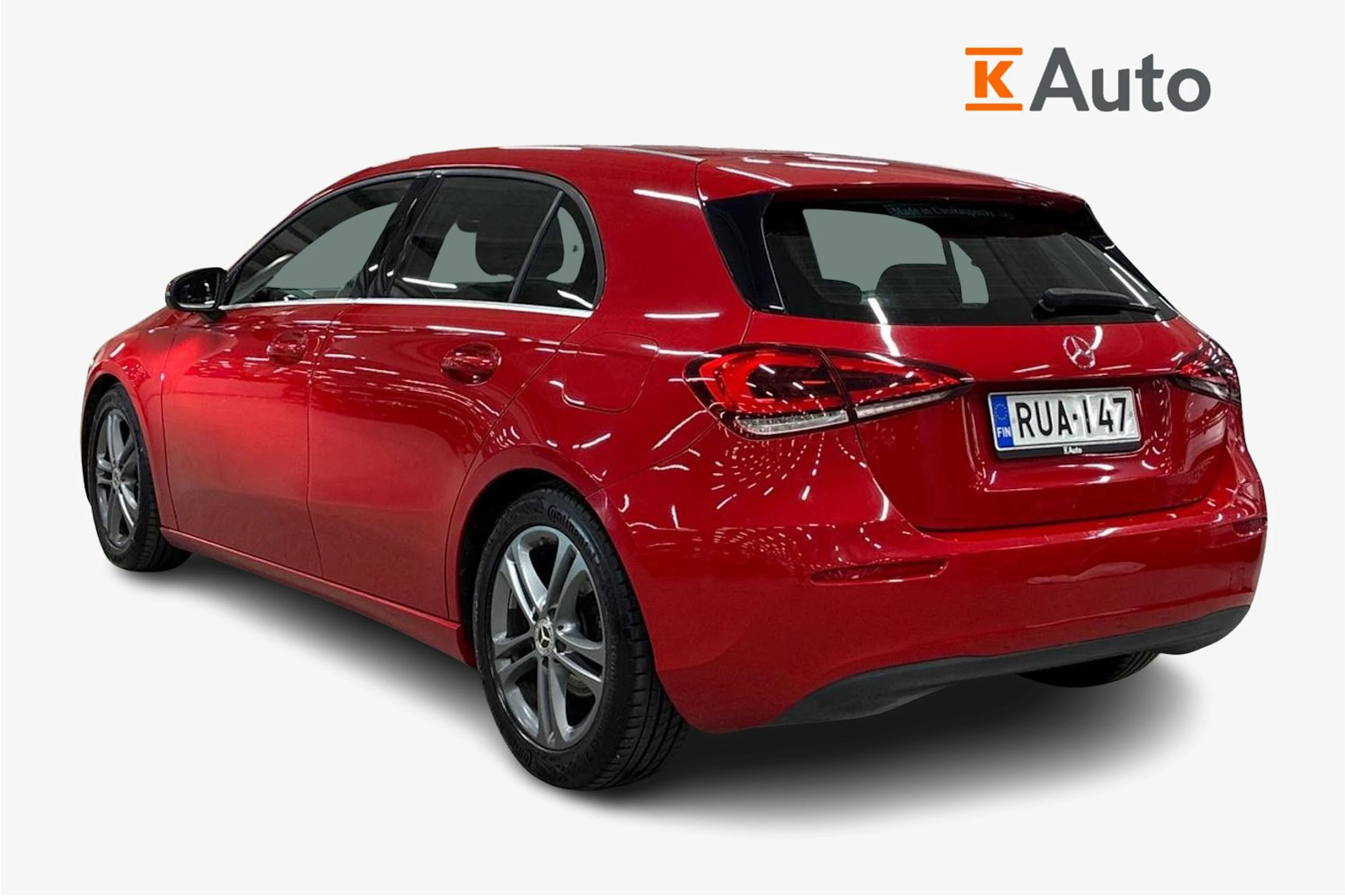 punainen Mercedes-Benz A 2019 kuva 2.