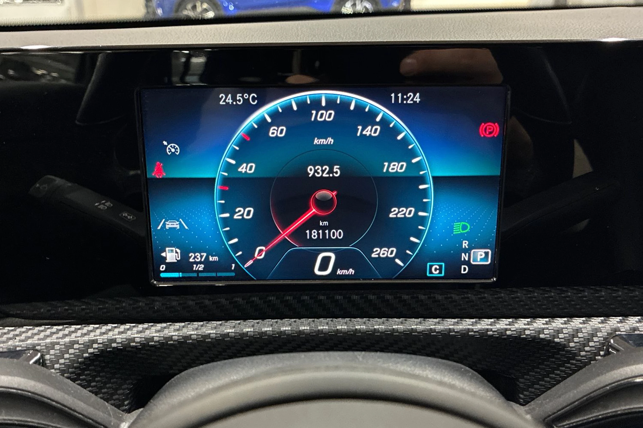 punainen Mercedes-Benz A 2019 kuva 12.