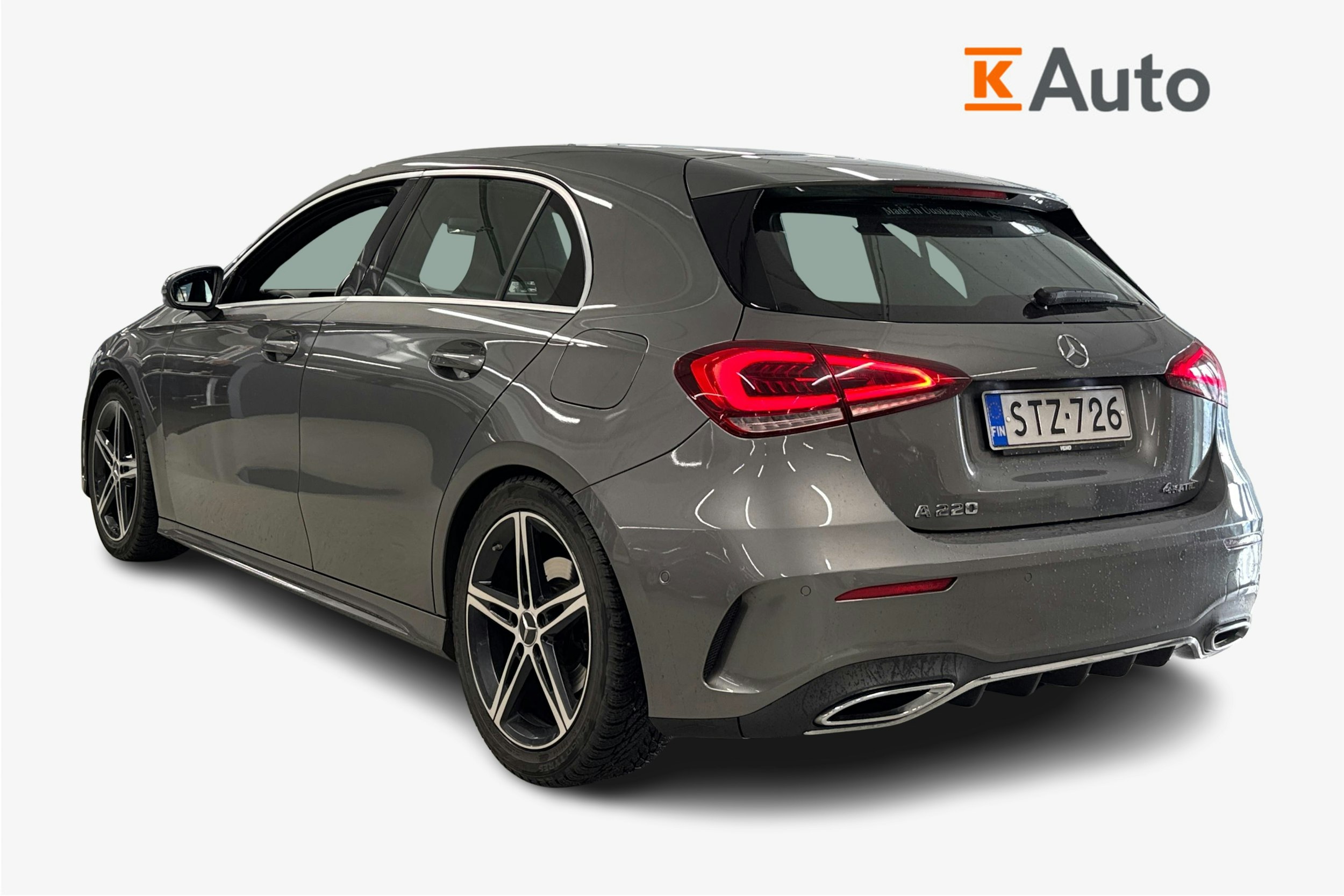 Harmaa Mercedes-Benz A 2019 kuva 2.