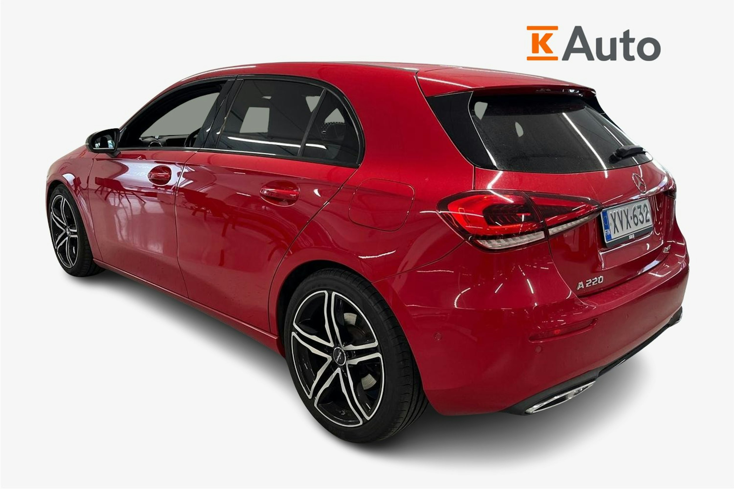 Punainen Mercedes-Benz A 2019 kuva 2.