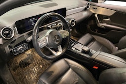 musta Mercedes-Benz A 2019 kuva 3.