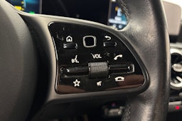 musta Mercedes-Benz A 2020 kuva 17.