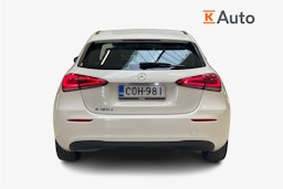 valkoinen Mercedes-Benz A 2020 kuva 3.