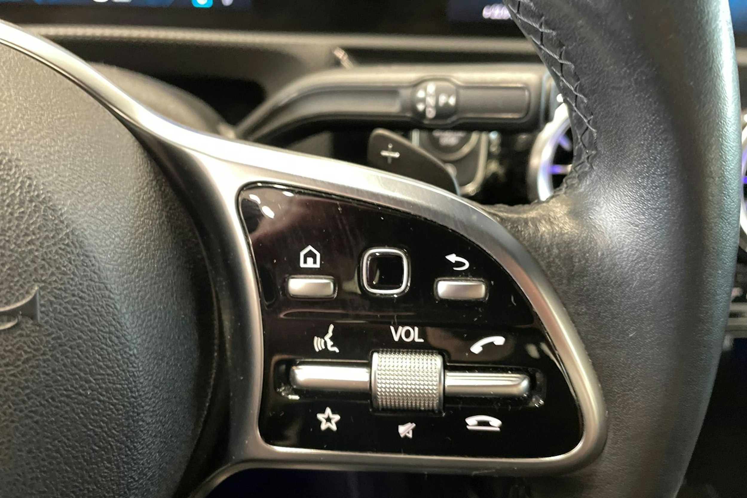 harmaa Mercedes-Benz A 2020 kuva 16.