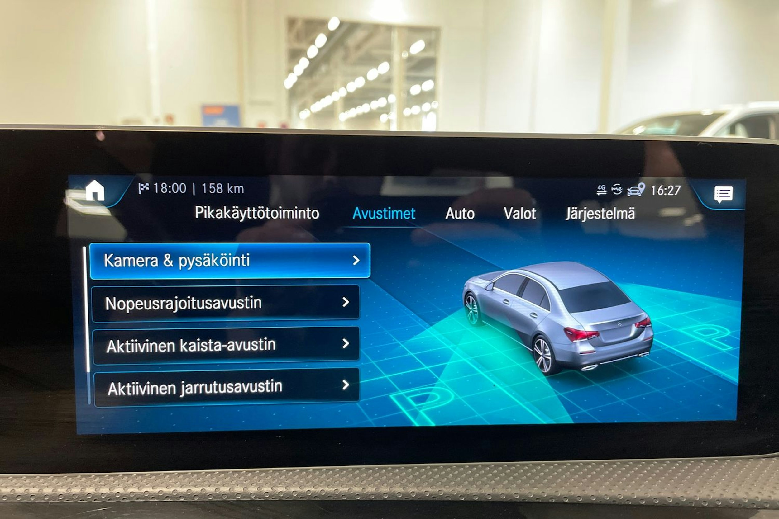 harmaa Mercedes-Benz A 2020 kuva 24.