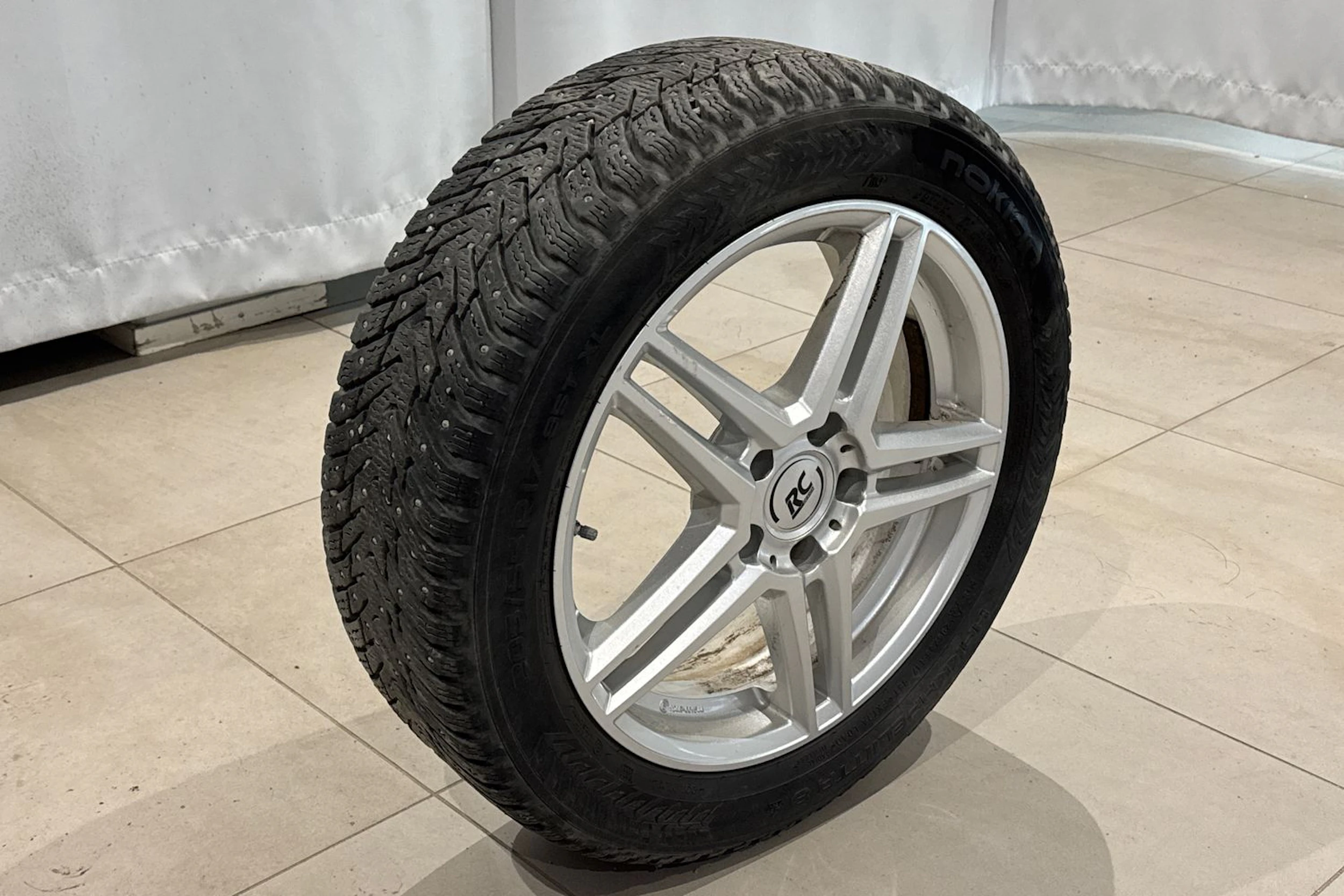 valkoinen Mercedes-Benz A 2020 kuva 11.