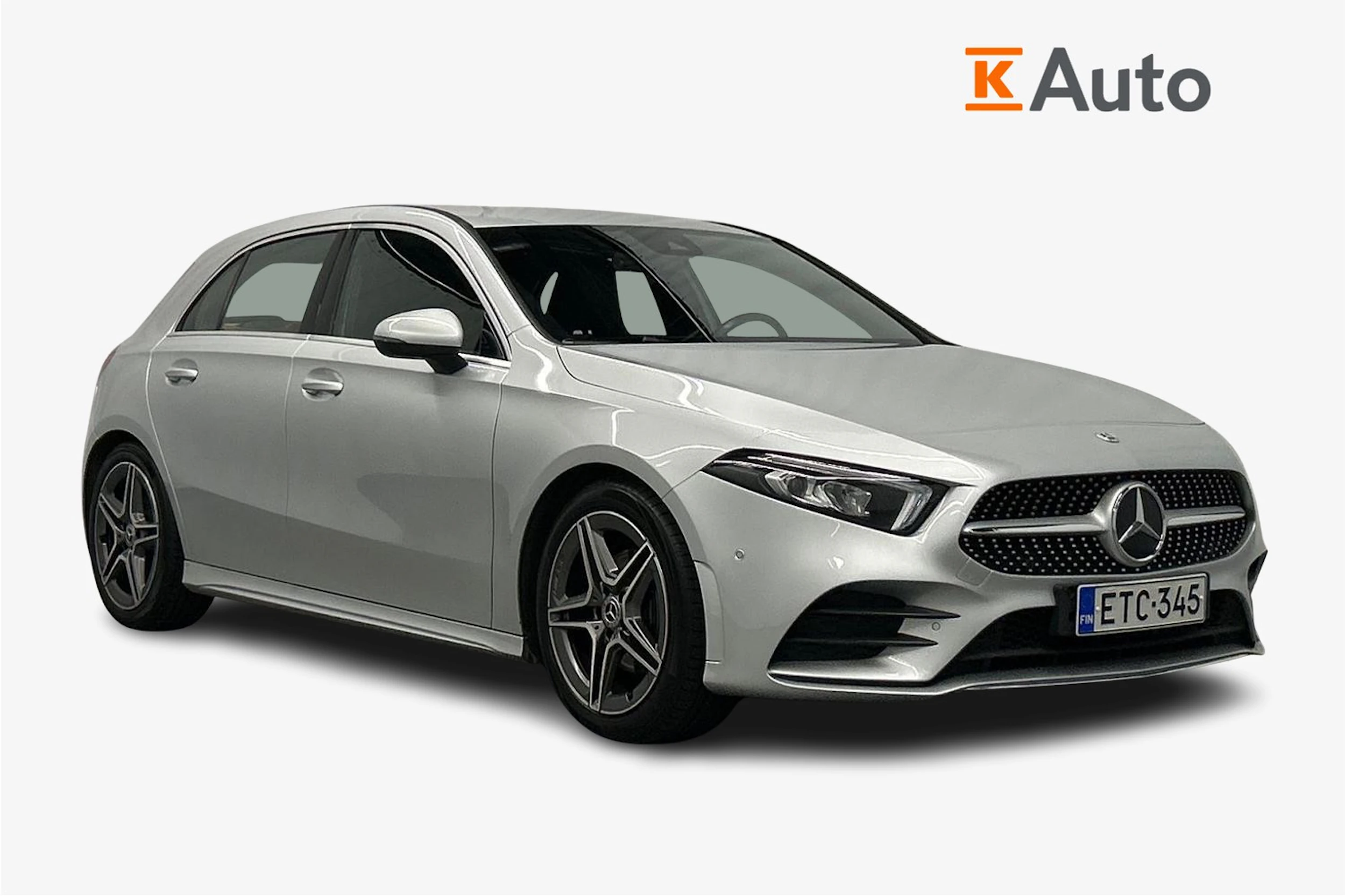 harmaa Mercedes-Benz A 2020 kuva 1.