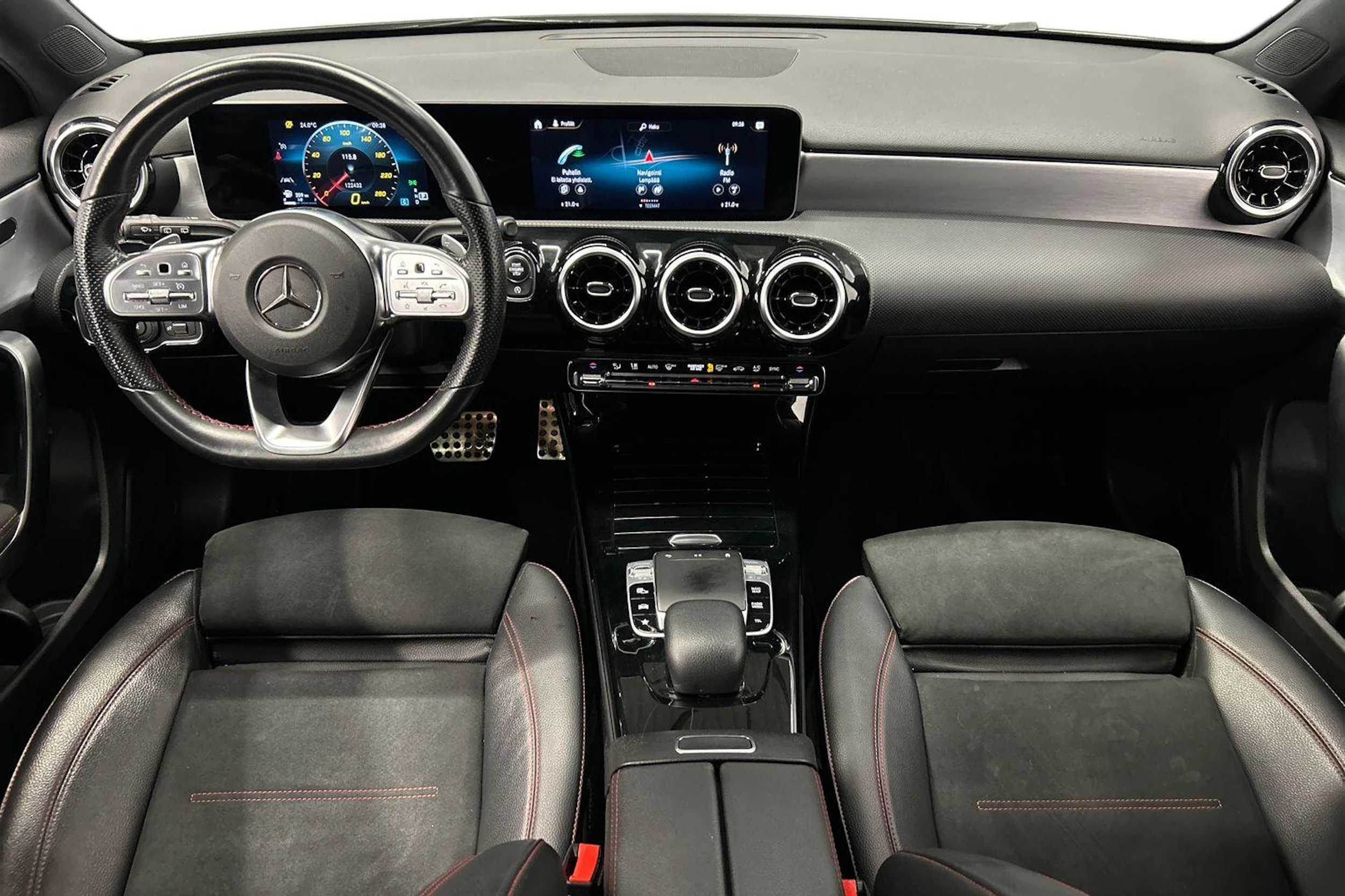 harmaa Mercedes-Benz A 2020 kuva 7.