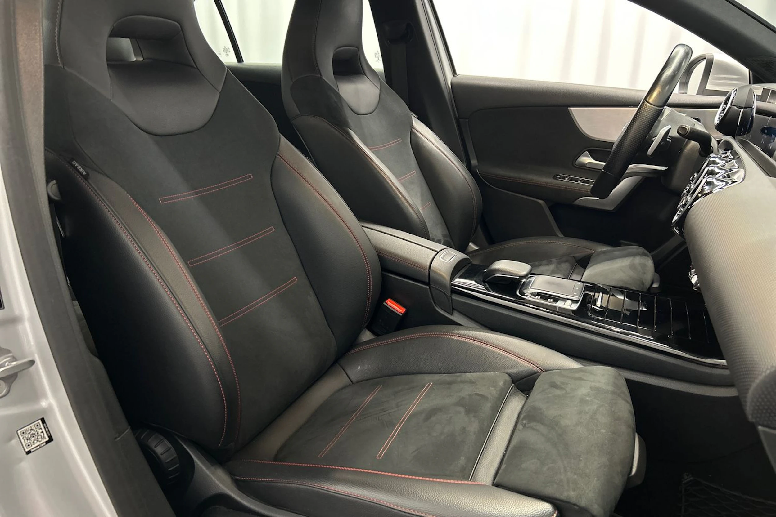 harmaa Mercedes-Benz A 2020 kuva 11.