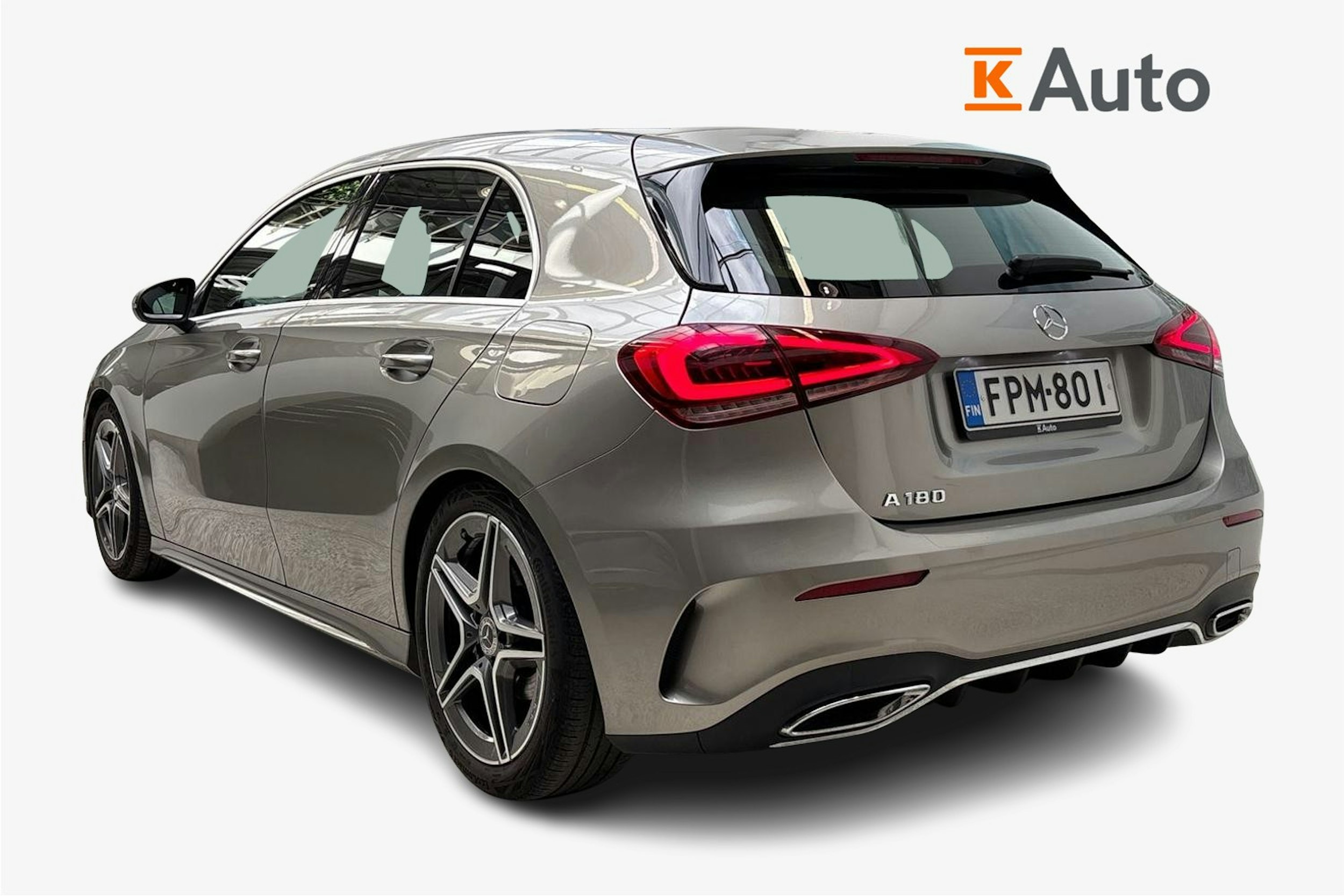 harmaa Mercedes-Benz A 2020 kuva 2.
