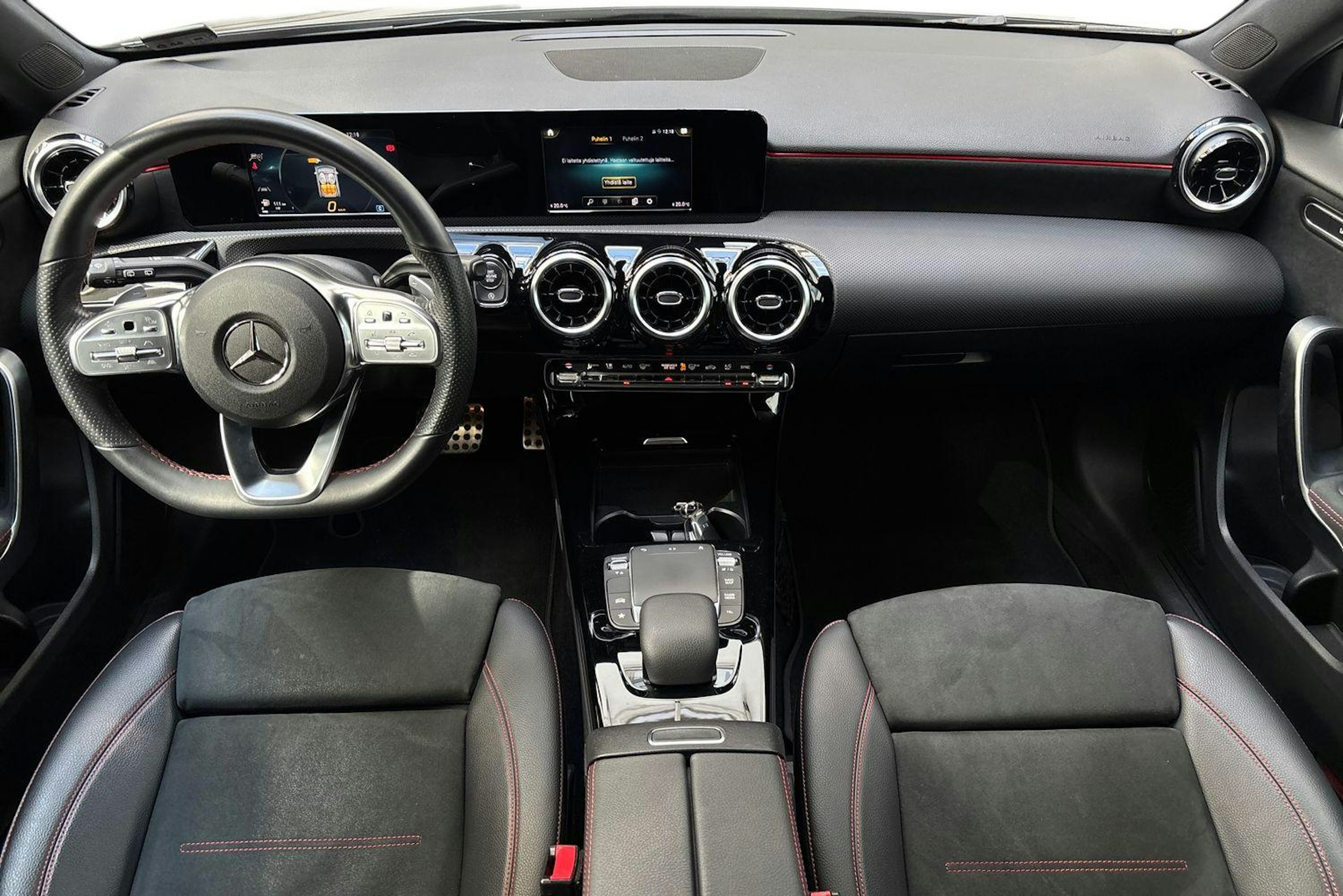 harmaa Mercedes-Benz A 2020 kuva 9.