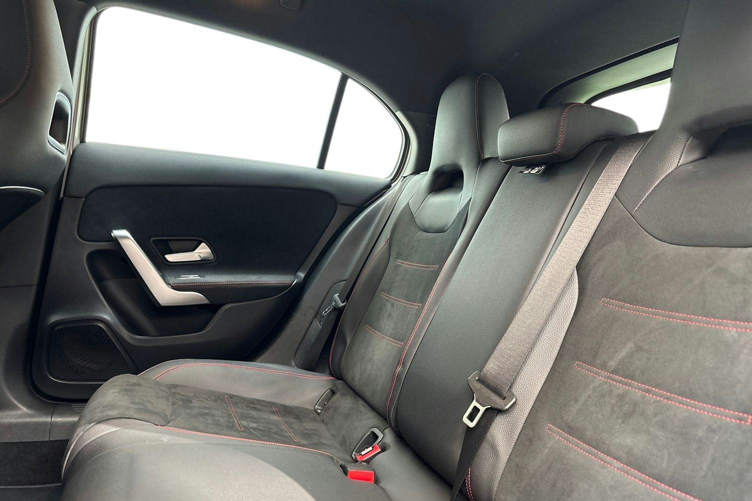 harmaa Mercedes-Benz A 2020 kuva 10.