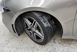 harmaa Mercedes-Benz A 2020 kuva 13.